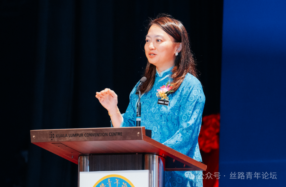 杨巧双.png