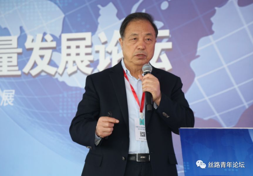 候云春.jpg