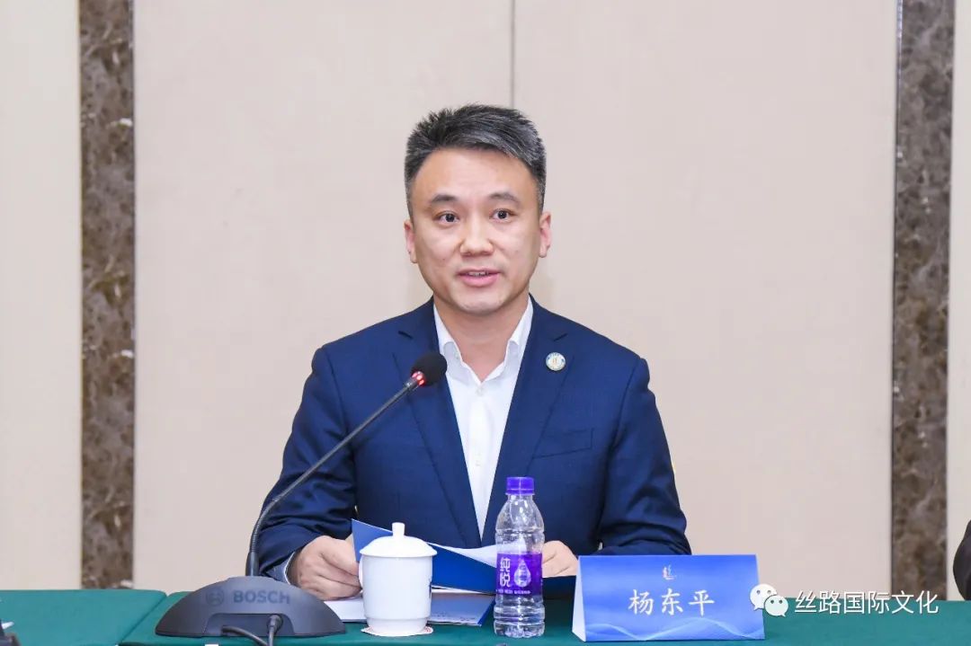 杨东平致辞.jpg