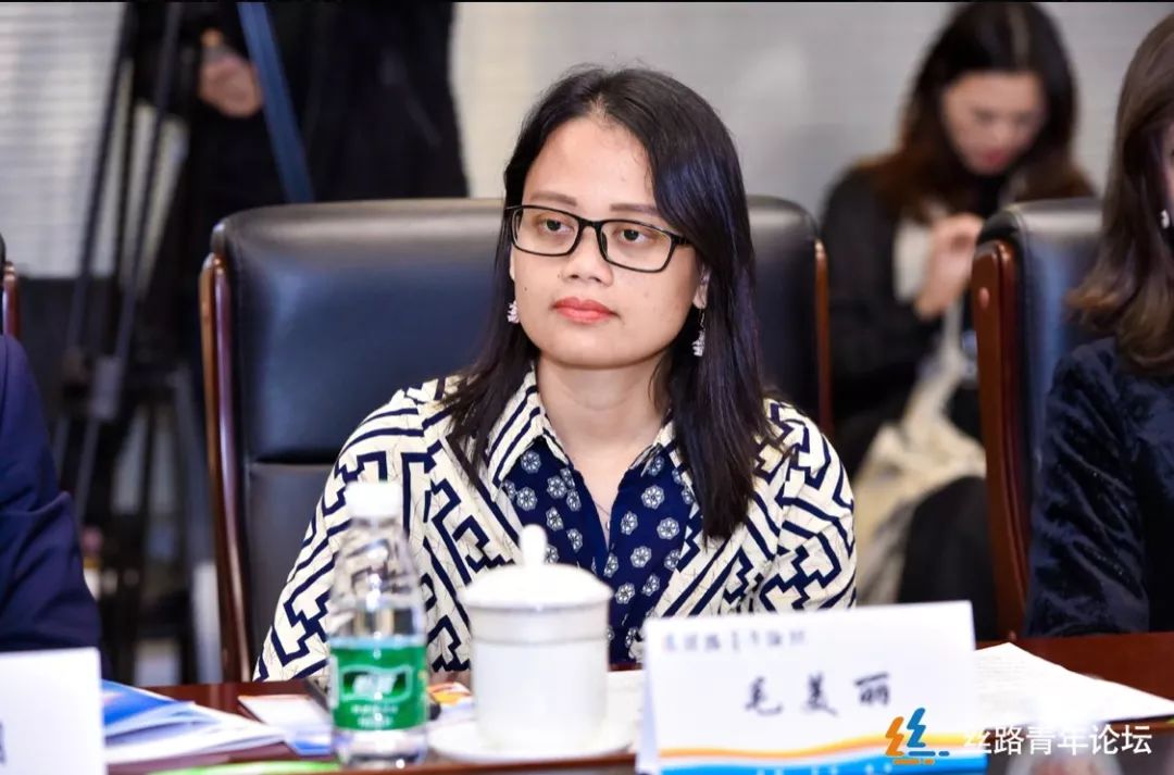 毛美丽.jpg