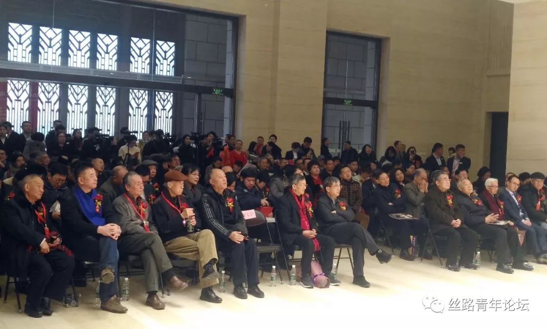 传统与创新艺术展2.jpg