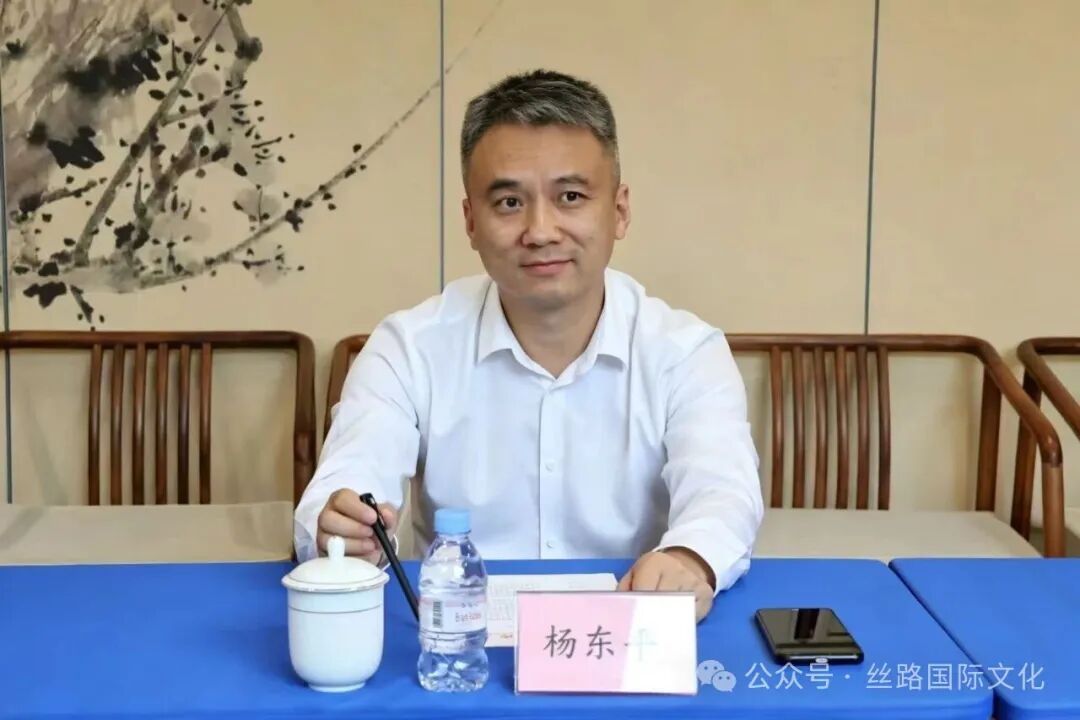 马来西亚座谈 杨东平.jpg